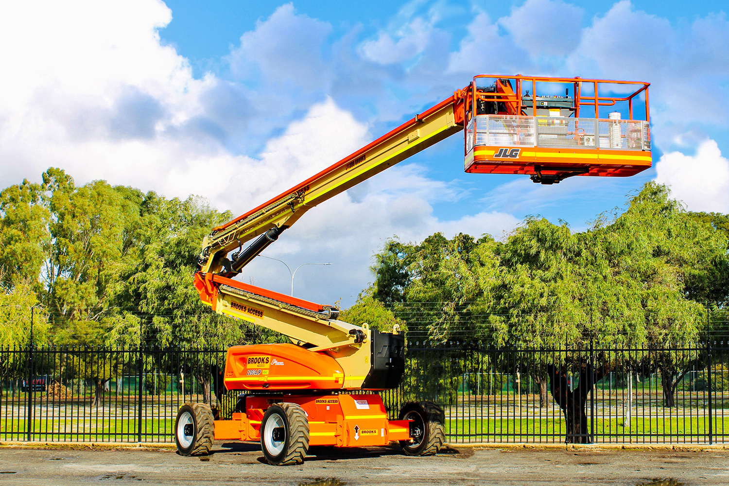 STATE OF THE ART! | Brooks Hire