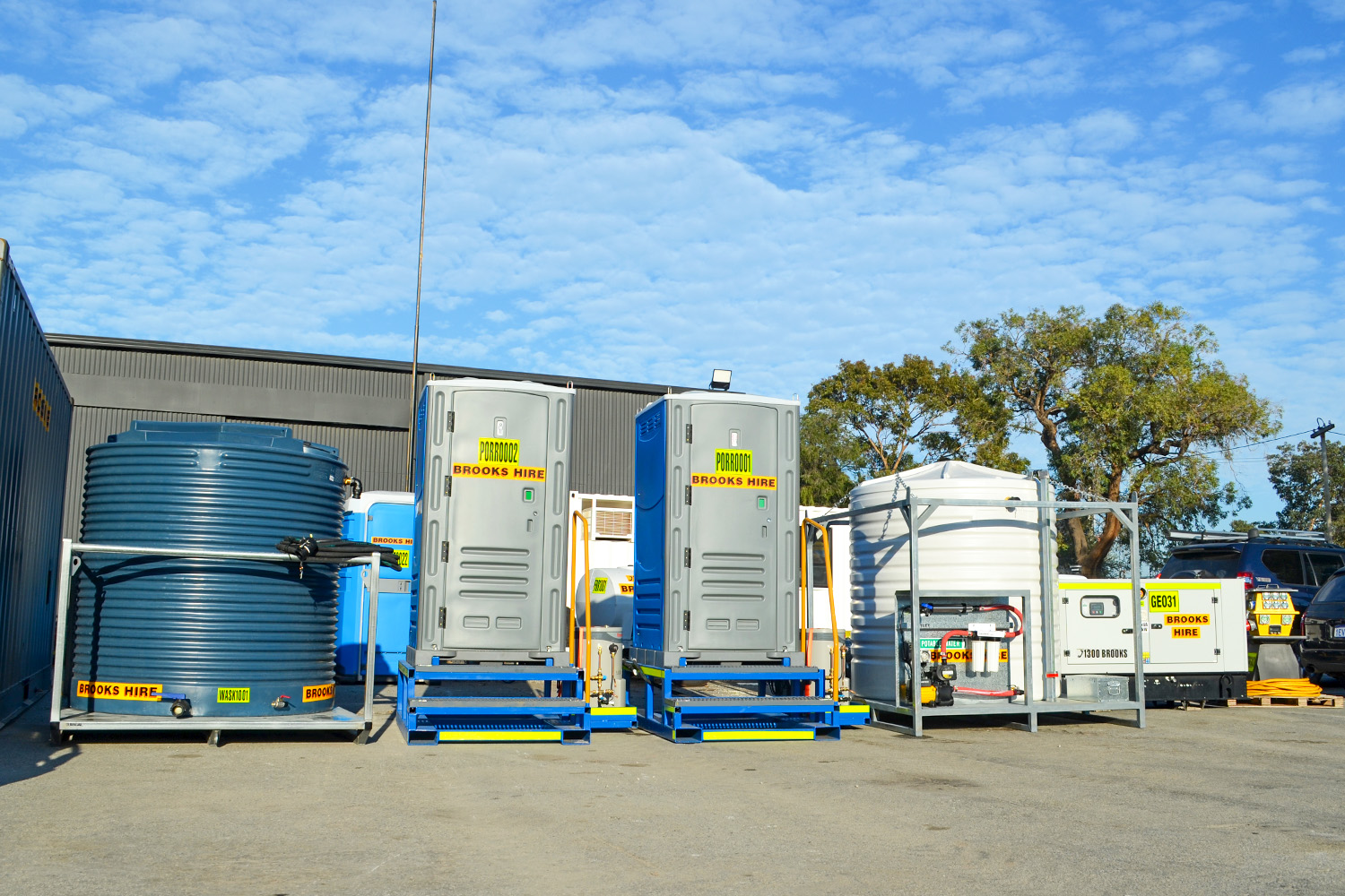 THE COMPLETE RANGE! Brooks Hire