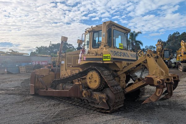D003 - Caterpillar D6H for sale