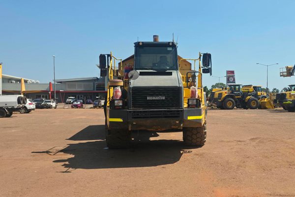 ADT035 - Komatsu HM400-2 for sale image 6