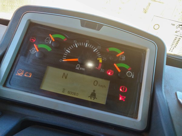 ADT073 - Caterpillar 745 image 4