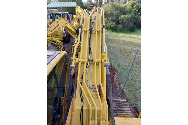 EX064 - Komatsu PC200-8 For Sale image 7