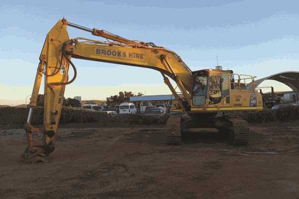 EX070 - Komatsu PC450LC-8 For Sale image 3