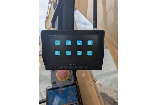 EX112 - Komatsu PC270LC-8 For Sale image 5