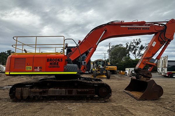 EX196 - Hitachi ZX330LC-3 For Sale image 5