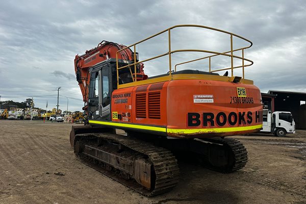 EX196 - Hitachi ZX330LC-3 For Sale image 26
