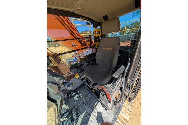 Used Hitachi ZX360LCLC-5B Excavator for Sale SOLD image 2