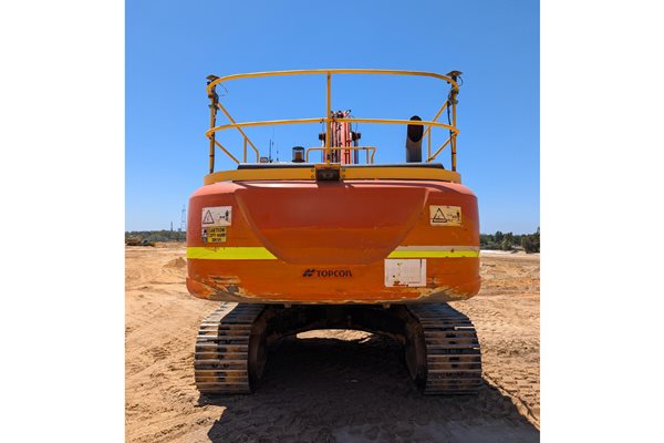 Used Hitachi ZX360LCLC-5B Excavator for Sale SOLD image 24