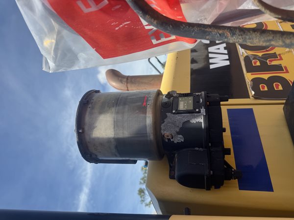 L048 - Komatsu WA320PZ-6 for sale image 6