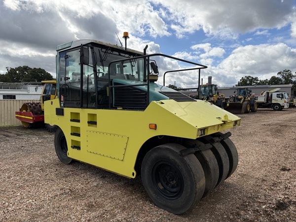 M038 - Ammann AP240 for Sale image 7