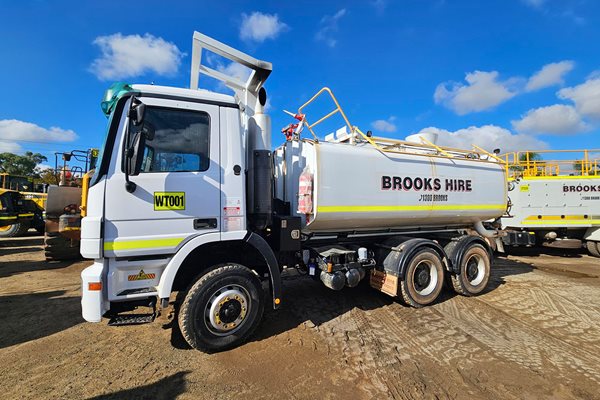 WT001 - Mercedes Benz Actros image 6